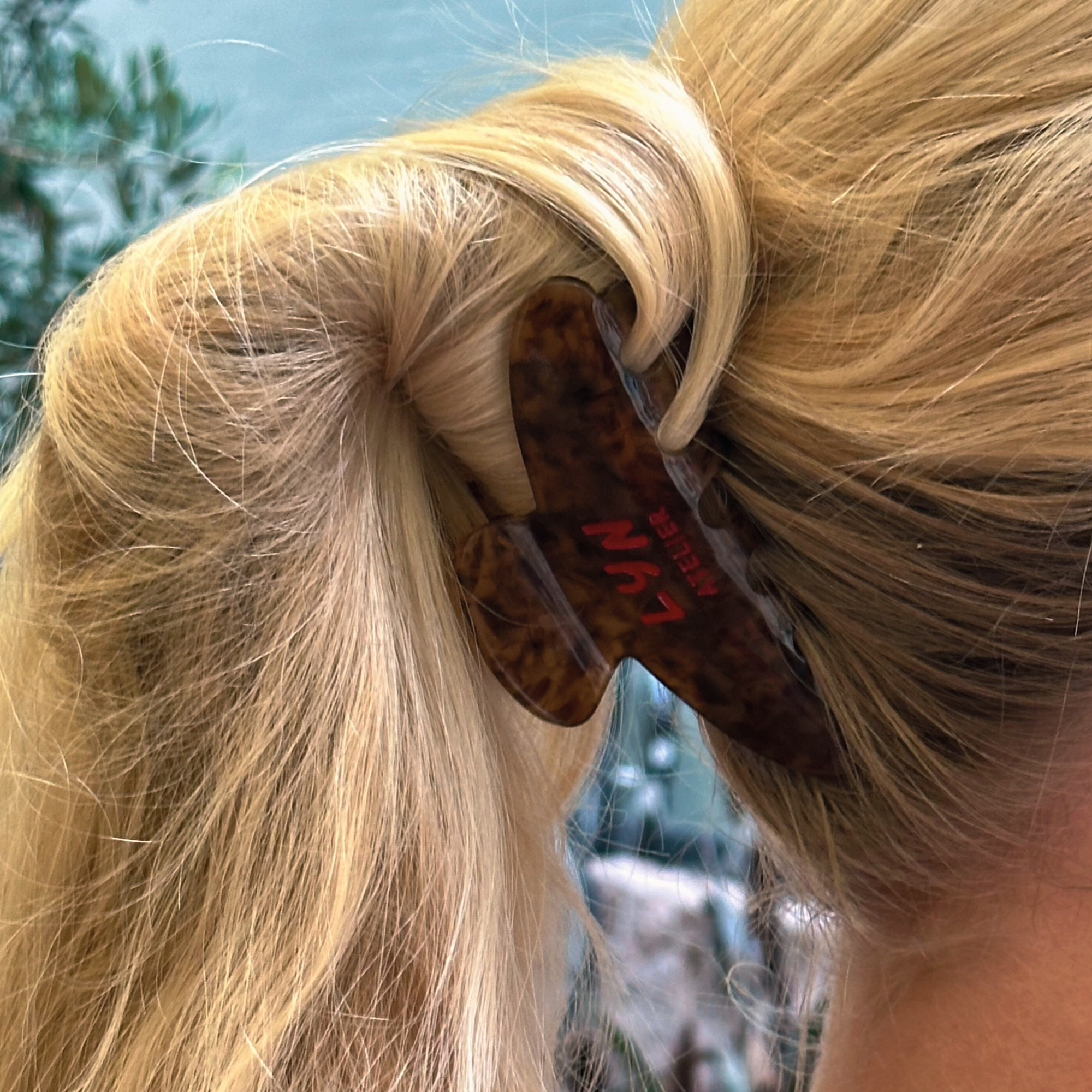 The Signature - Toffee Swirl